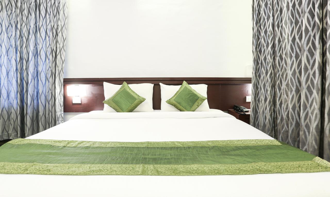Treebo Trend Al Saj Convention Centre Kazhakuttam Экстерьер фото